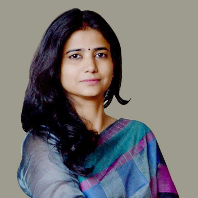 Priya Sharma, Handicraft Business Owner